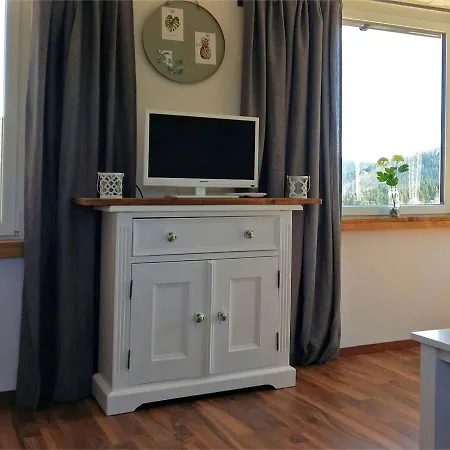 Comfortable Chalet Near Forest In 度假居 *